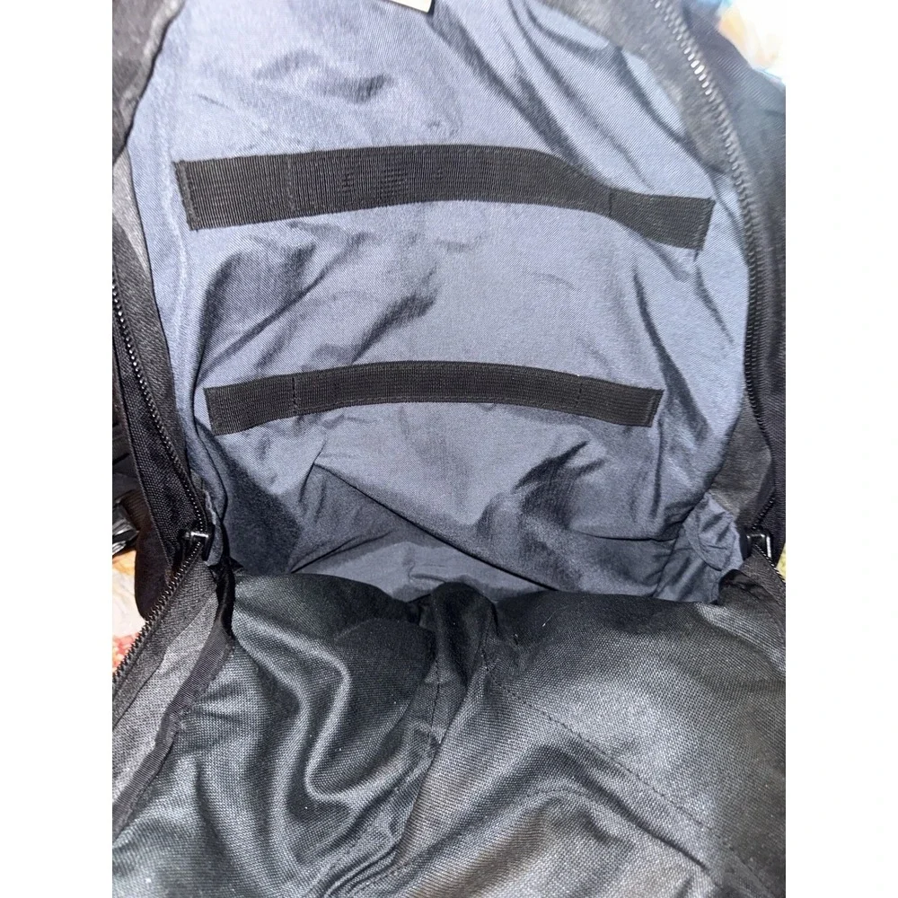 Tom Bihn Brain Bag Backpack 36L Black Gray